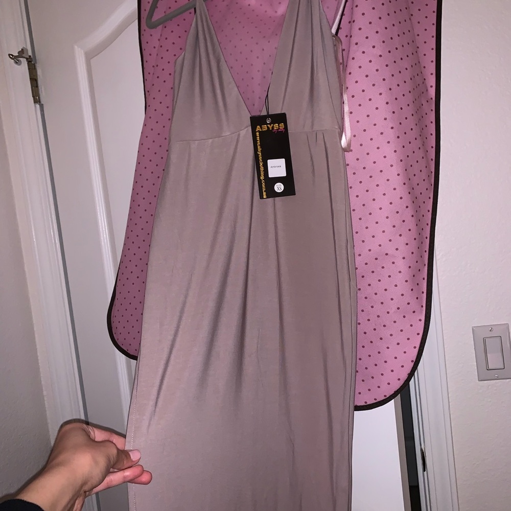Abyss by Abby xs dust pink maxi dress